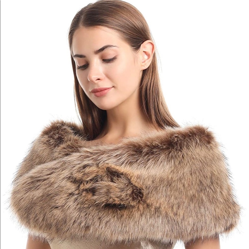 Formal Fur Collar Shawl